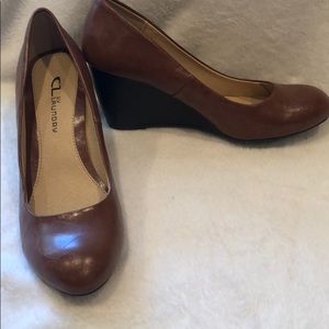Chinese Laundry brown wedges